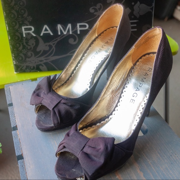 Rampage Dark Purple Pumps - Size 7.5M - Picture 3 of 10